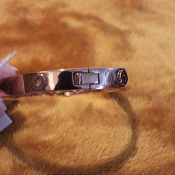 Kate Spade NWT Hinged Bangle + Studs - Picture 9 of 11